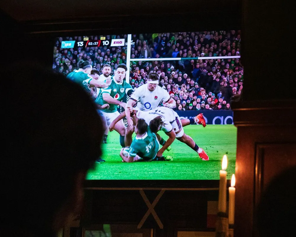 Autumn Rugby Internationals Live On The Screens At The Barley Mow, Hersham.